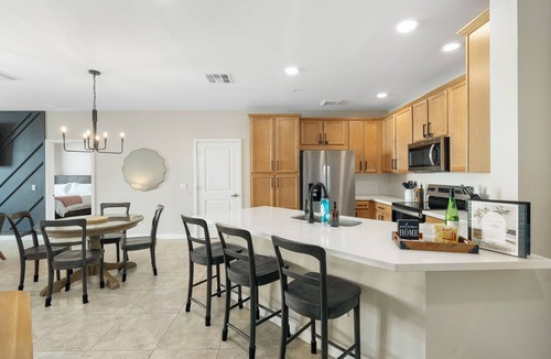Ocotillo Condo | Resort-Style Chandler Condo : Walk to Dining & Coffee, Resort Pool, Spa, & Gym!