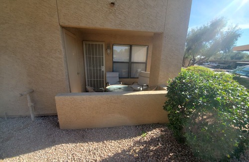 Central Scottsdale Condo | Resort style ground level condo in excellent Scottsdale location off 101 fwy.