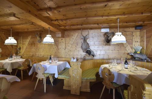 Tonadico Bed & Breakfast | Rifugio Capanna Passo Valles