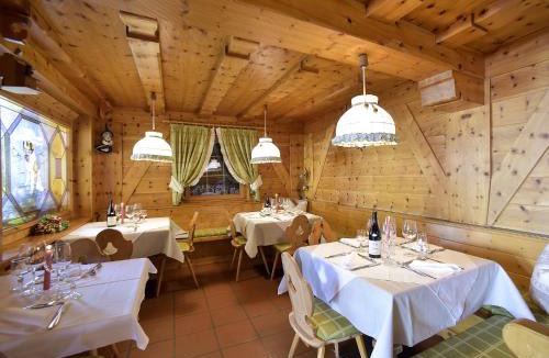 Tonadico Bed & Breakfast | Rifugio Capanna Passo Valles