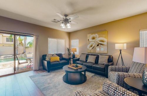 Cooper Commons House | Riviera Retreat