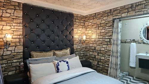 Newlands West Apartment | RJs Guesthouse