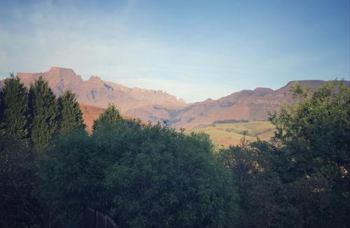 Cathkin Park House | Rockwood Earth Lodge