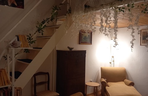 Martignano Apartment | Romantic green-blue abode for couples in love, away from the city chaos