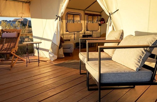 Kanab RV Rental | Romantic Safari Tent Glamping in Kanab, Utah: Unforgettable Getaway for Two