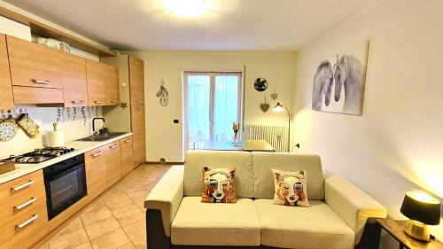 Ponte Arche Apartment | Romy House