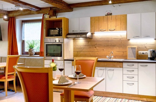 Valle Aurina Apartment | Room 'Ederhof 7' with Mountain View, Shared Terrace, Wi-Fi, and Breakfast Included