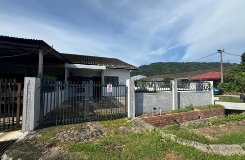 Gua House | Rumah Bonda