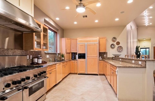 Tucson House | Saguaro Mountain Retreat With Stunning City Views | Private Pool & Hot Tub