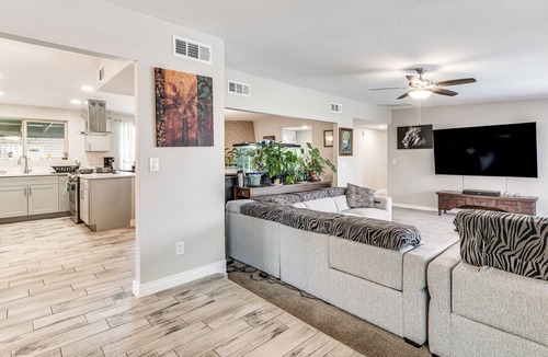 South Harrison House | Saguaro Retreat! Extended Stay in Tucson