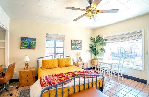 Sam Hughes House | Saguaro Suite - Historic Guesthouse 2 Blocks from the UofA