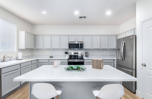San Michelle House | San Michelle Luxury Escape -Mesa