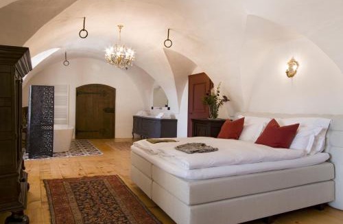 Berg/Monte Hotel | Schloss Freudenstein
