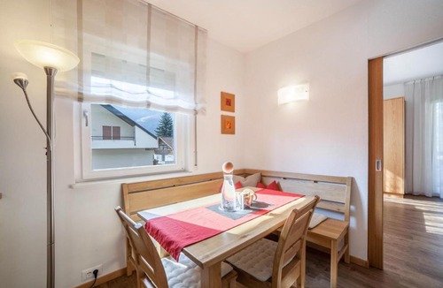 Rabla Apartment | Schnitzer Ferienwohnung Hagebutte