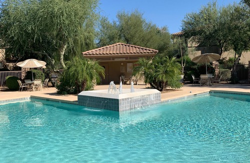 North Scottsdale Condo | Scottsdale Desert Getaway! Prime location! Quality! Comfort! Sun!