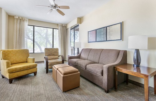Scottsdale Links Resort | Scottsdale Links Resort - 3 BEDROOM 1 KING 2 QUEEN SUITE HEARING ACCESSIBLE