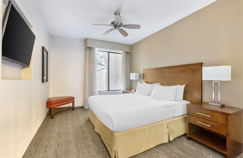 Scottsdale Links Resort | Scottsdale Links Resort - 2 BEDROOM 1 KING 1 QUEEN SUITE WITH SOFABED