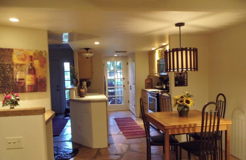South Scottsdale Condo | SCOTTSDALE LUXURY 2BD. CONDO OVER 100 5 STAR REVIEWS HIDDEN GEM RESORT AREA.