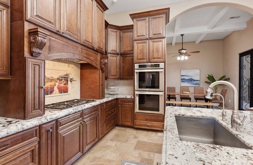 North Scottsdale House | Scottsdale Oasis: 6BR, Dual Pools & 12-Person Spa