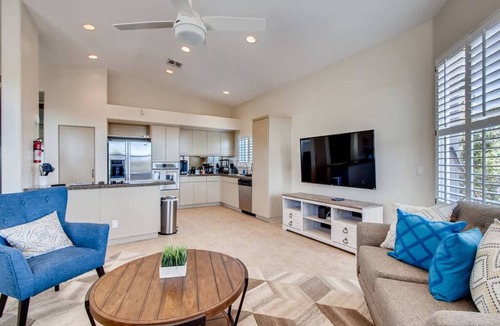 Paradise Valley House | Scottsdale-PV Mountainside Resort Home