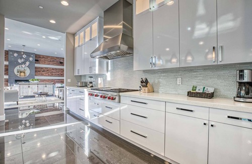 South Scottsdale House | Scottsdale Sanctuary - 6BR Estate + Casita w/Pool, Spa & Rooftop Views