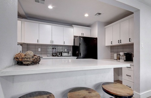Parque Vista Estates House | Scottsdalestays 6BR/4BA-14 Beds, Pool & Spa, Cabana-Best Dine, Golf & Event Area