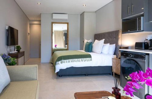 Zimbali Coastal Estate Apartment | Sea- Easta Ocean Club F17
