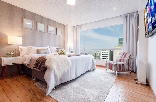 Reducto Apartment | SEAVIEW BALCONY NEXT DOOR JW MARRIOTT !