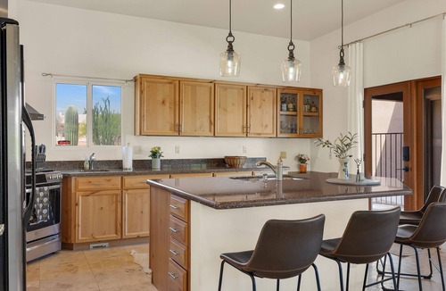 Tortolita House | Serene 1-acre Desert Escape with Private Pool & Epic Sunsets