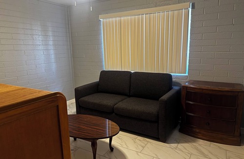 Newlife House | Serene 2-bedroom house with AC in sunny Sun City