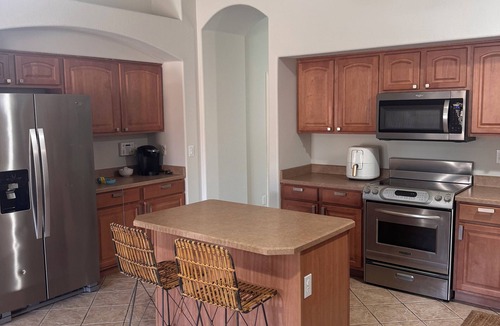 Maricopa House | Serene Oasis 4-bedroom bungalow with AC in Maricopa