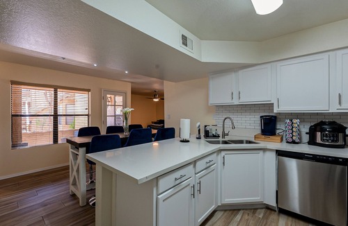 Central Scottsdale Condo | Serene & Stylish Getaway: 2-Bedroom Oasis in McCormick Ranch