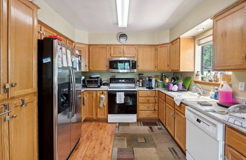 Happy Jack Cabin | Serene Vacation Cabin with Fireplace and Nature Views in Happy Jack, Arizona