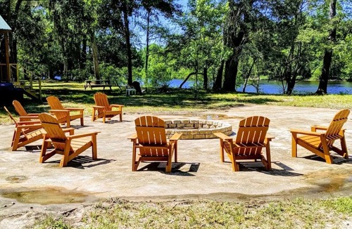 Old Town Cabin | Serenity Springs On The Suwannee Tree House #1