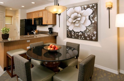 North Scottsdale Condo | SHERATON DESERT OASIS - 1 BEDROOM KING VILLA, NO RESORT FEE'S