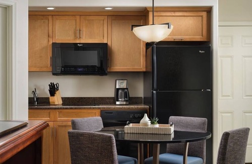 North Scottsdale Condo | Sheraton Desert Oasis- Cozy one bedroom condo in fabulous Scottsdale