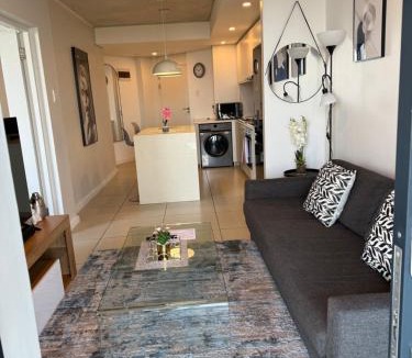 Hillhead Apartment | Sibaya's Luxurious Apartment in Coral Point