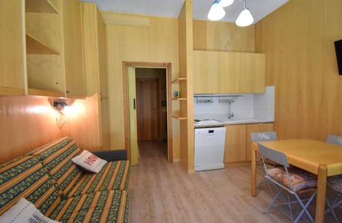 Palu Apartment | SILVANA 08 STUDIO 022247-AT-673702