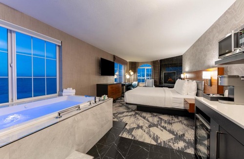 Mukilteo Hotel | Silver Cloud Hotel - Mukilteo Waterfront