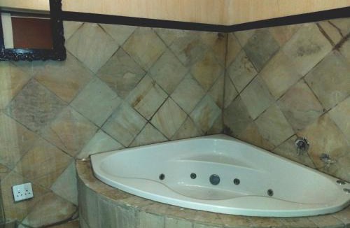 Merrivale House | Siyajabula Guesthouse