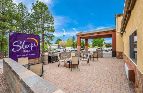 Woodlands Village Hotel | Sleep Inn Flagstaff