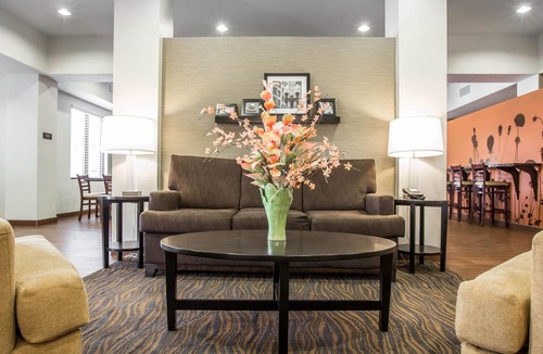 Page Hotel | Sleep Inn & Suites Page at Lake Powell