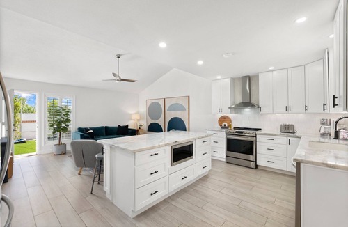 Park Scottsdale Four House | Sleeps 10-Heated Pool-Hot Tub-King Bed-BBQ-5 Mins to Old Town