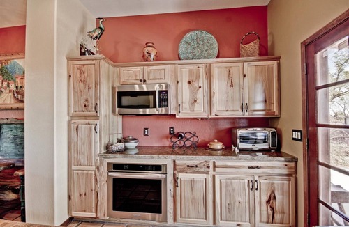 Mesa del Oro House | Sleepy Hollow Haven Amazing Superstition Mountain views & Jacuzzi