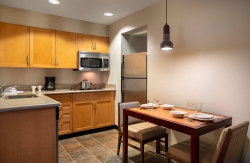 Tempe Hotel | Sonesta ES Suites Tempe