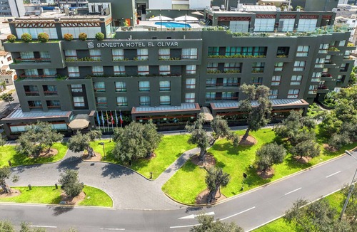 San Isidro Centro Financiero Hotel | Sonesta Hotel El Olivar Lima