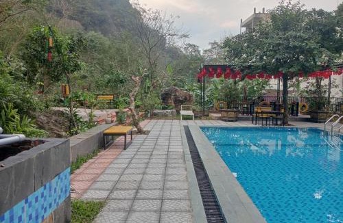 Phong Nha Hotel | Song Toan Hotel