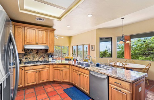 Starr Pass House | Sonoran Retreat w/Hot Tub near Starr Pass Golf & Saguaro Park
