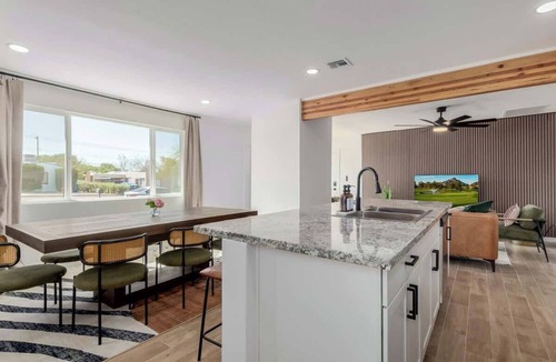 Peter Howell House | Soorya Main House Central 3BD 2BA