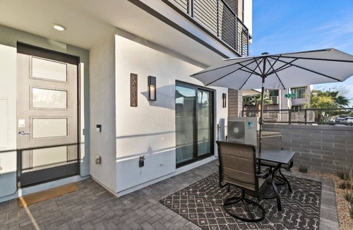Arts District Apartment | Soulshine Studio in the Heart of Old Town Scottsdale